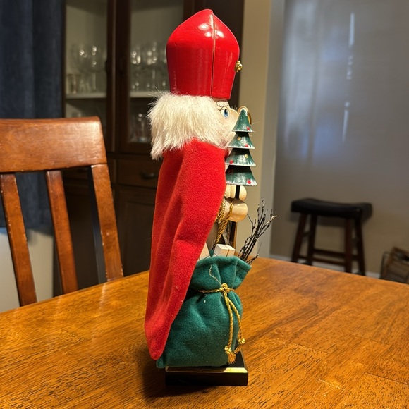 Vtg Christmas nutcracker. 13” tall - Picture 3 of 4